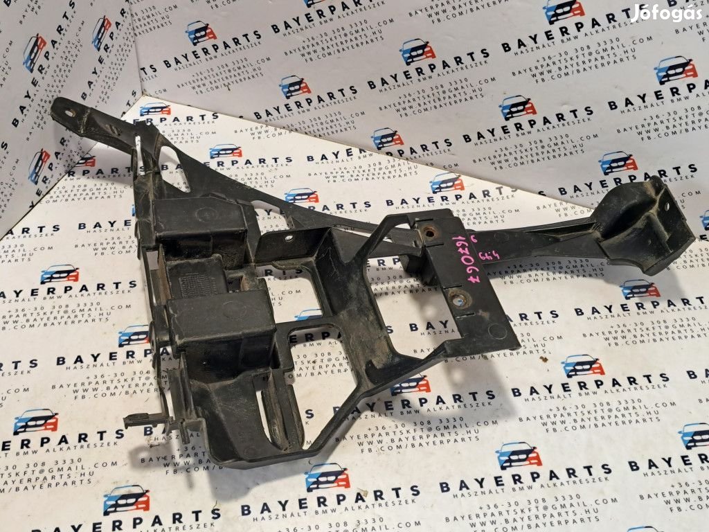 BMW E46 compact bal hátsó lökhárító tartó - kis hibával