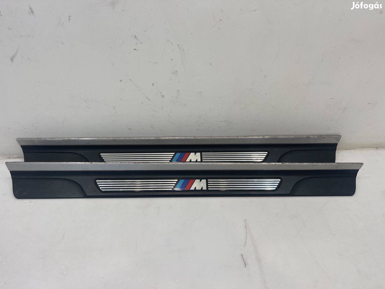BMW E46 coupe M csomagos küszöbbelépő díszléc pár