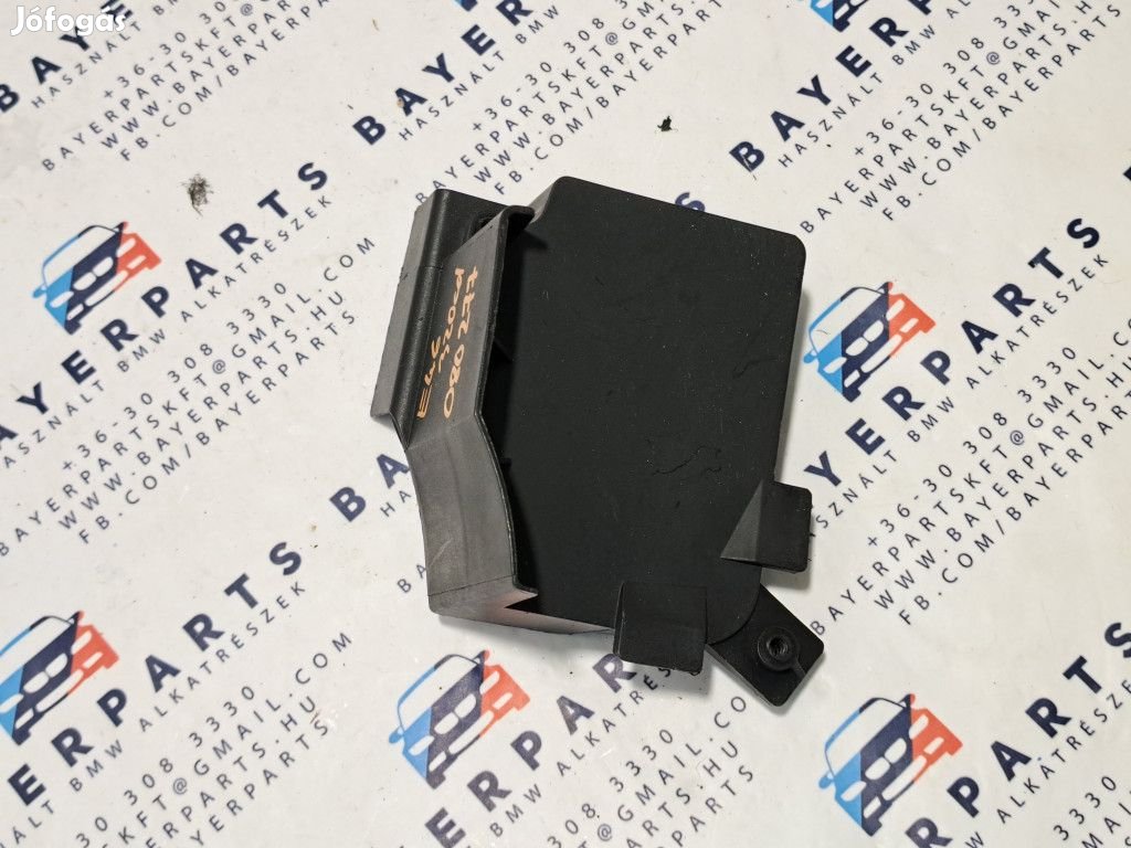 BMW E46 coupe cabrio csomagtartó zártakaró műanyag burkolat