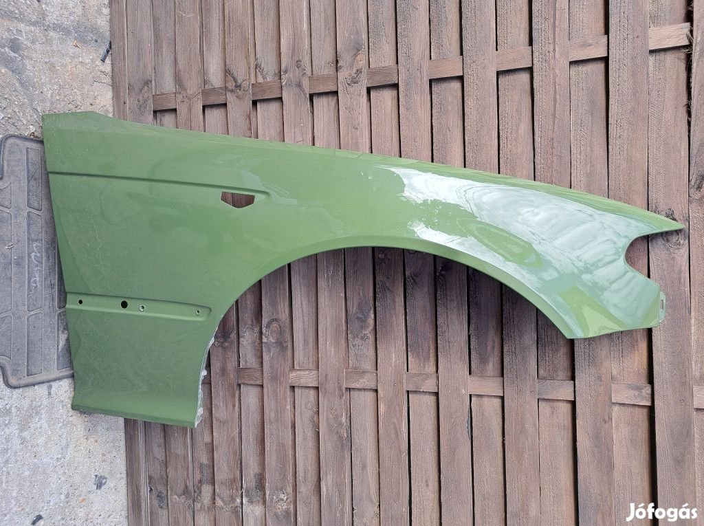 BMW E46 coupe cabrio facelift zöld jobb első sárvédő