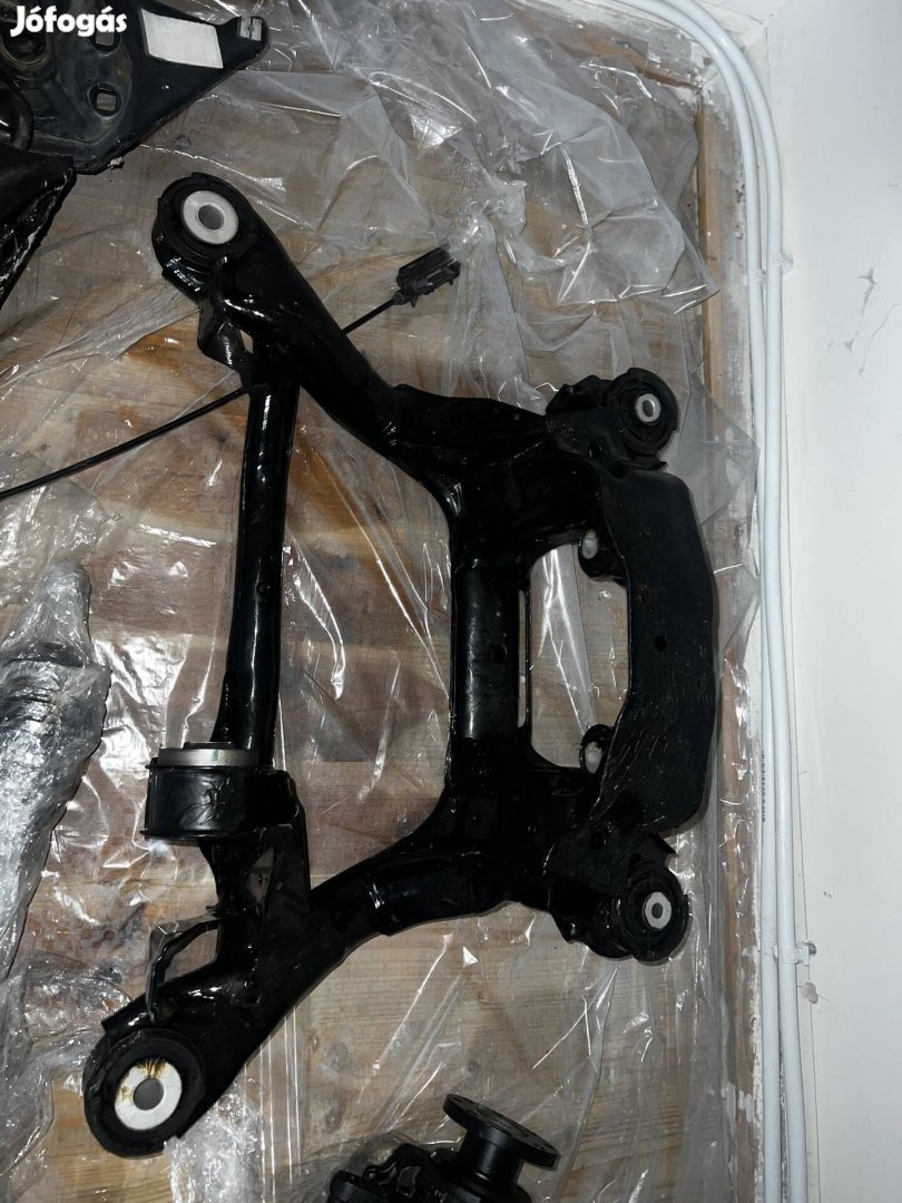 BMW E46 futómű difi féltengely bölcső felújított