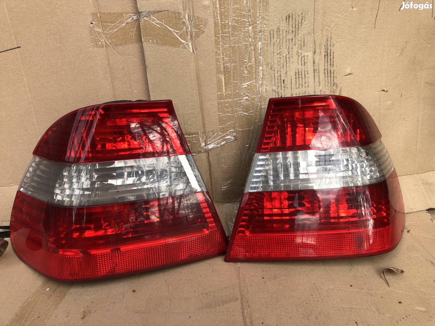 BMW E46 hátsó lámpa 