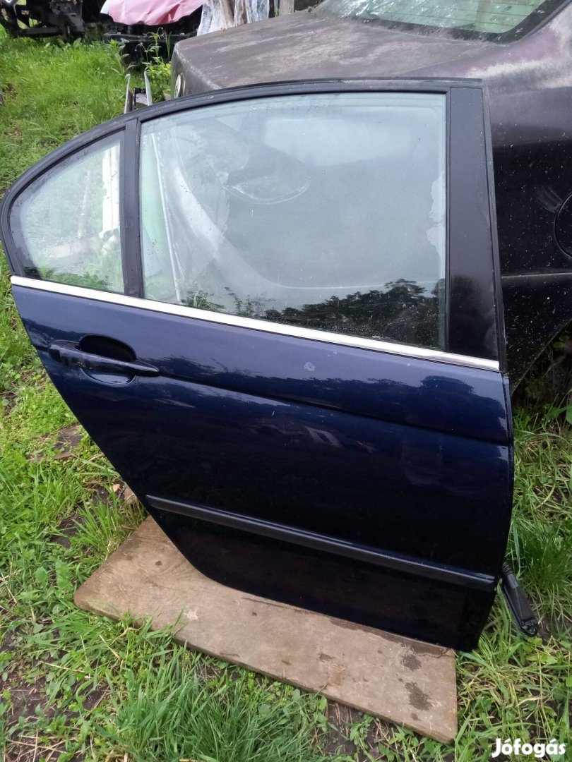 BMW E46 jobb és bal hátsó ajtó