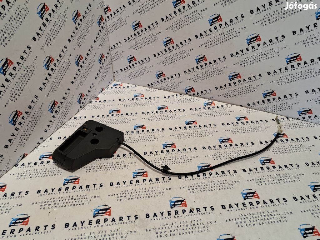 BMW E46 sedan coupe hátsó dönthető ülés háttámla jobb hátsó zár kiold