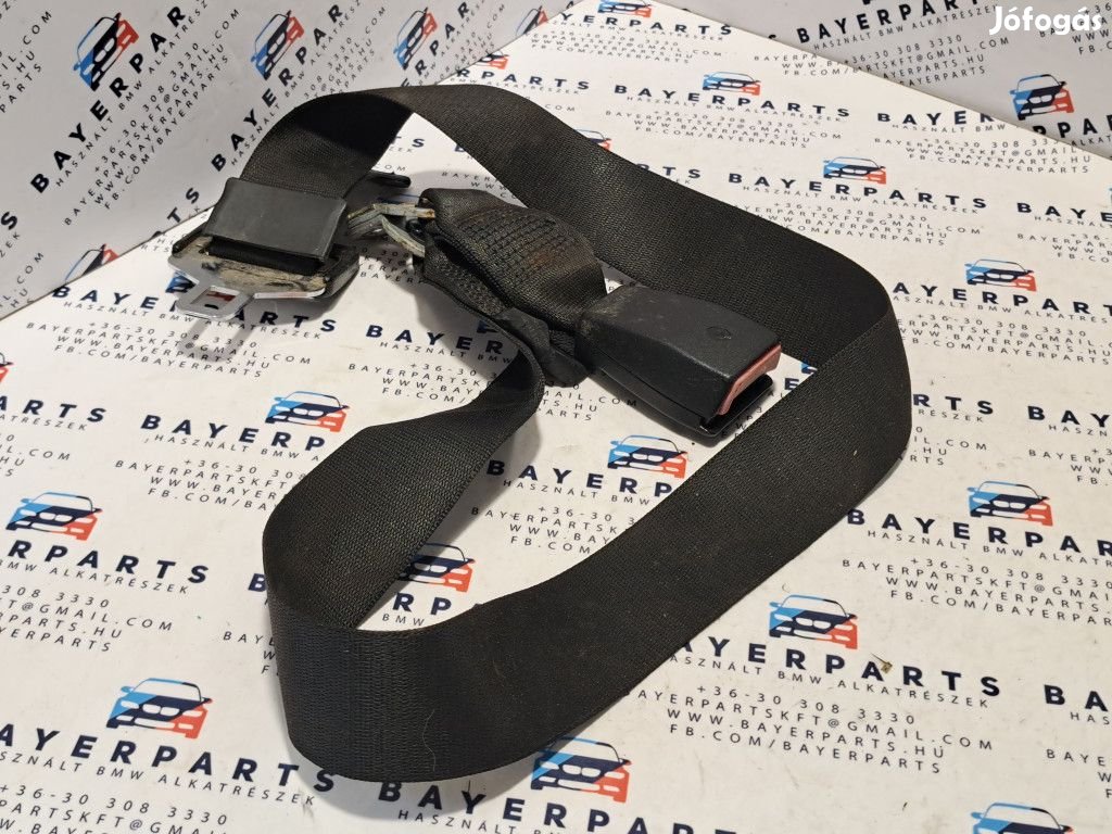 BMW E46 sedan coupe középső bal hátsó biztonsági öv csat övcsat