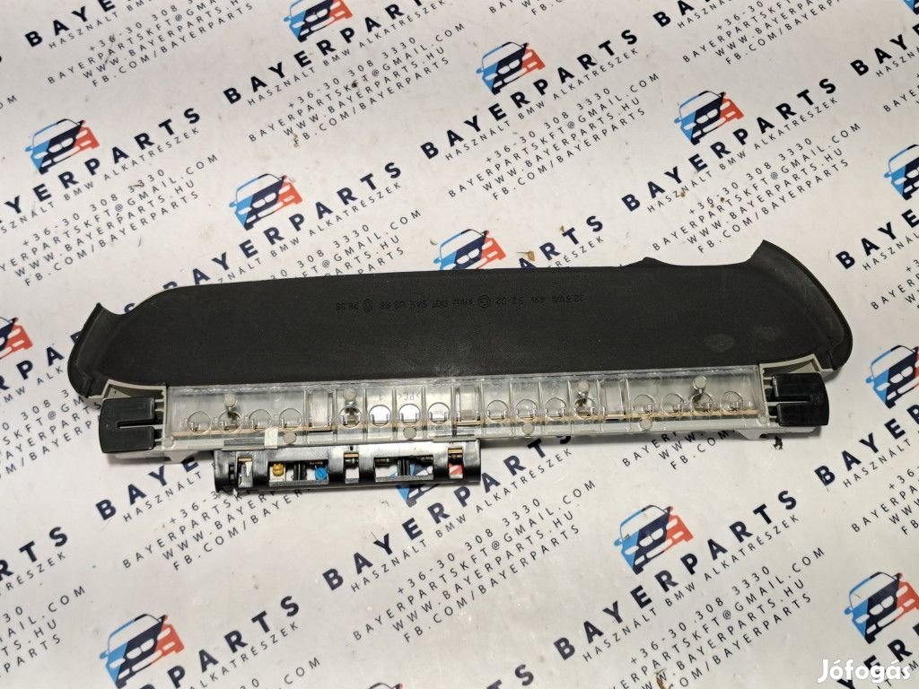 BMW E46 sedan harmadik féklámpa pótféklámpa - szürke - kis