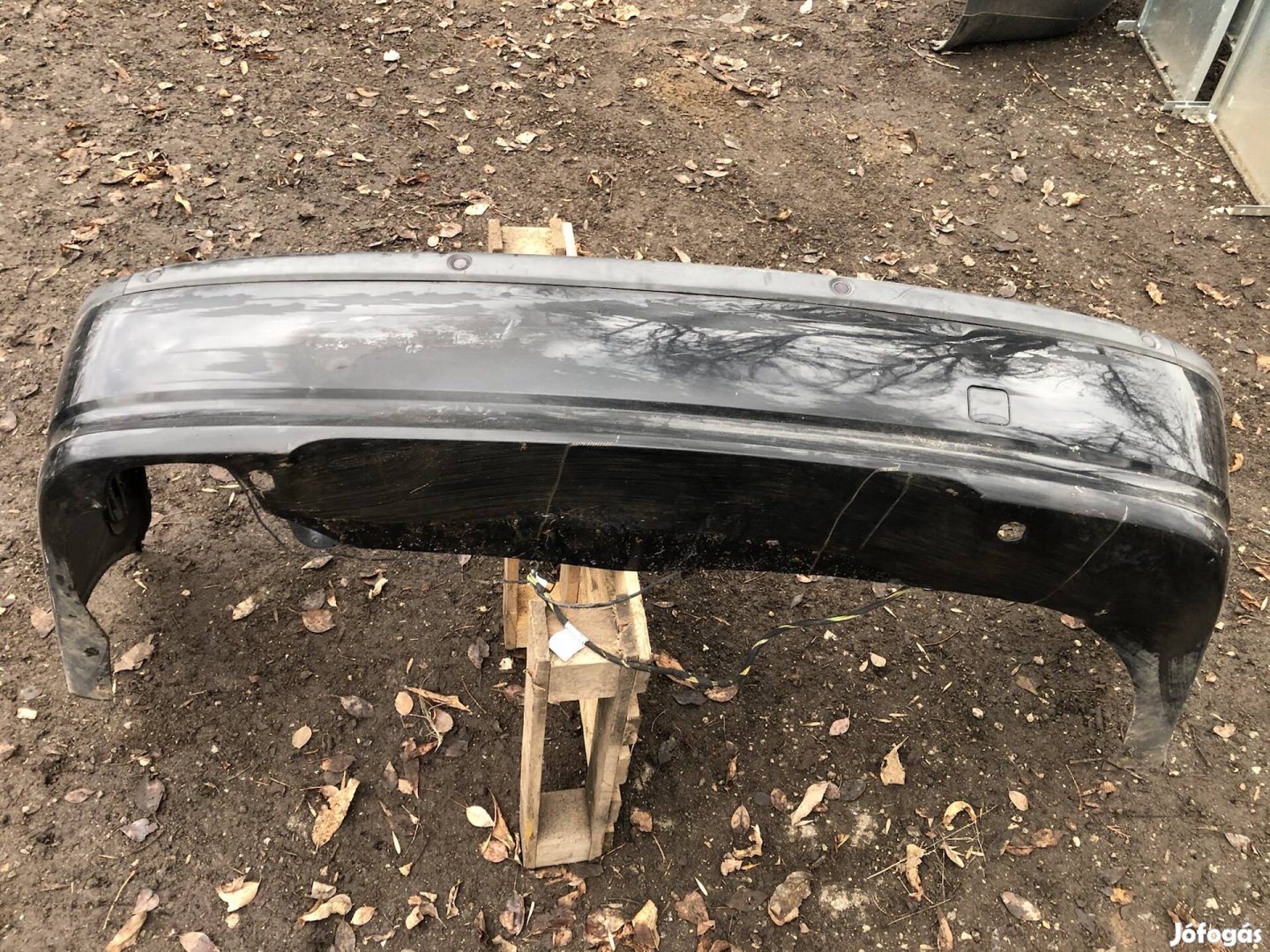 BMW E46 sedan hátsó lökhárító fekete