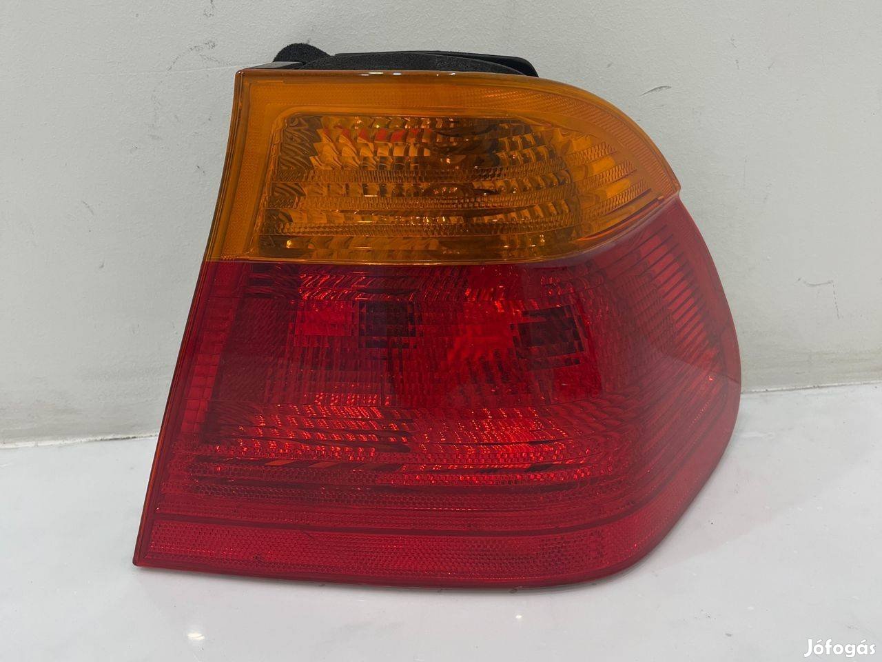 BMW E46 sedan jobb külső hátsó lámpa