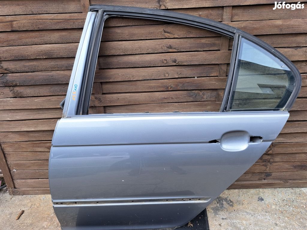BMW E46 sedan szürke silbergrau bal hátsó ajtó