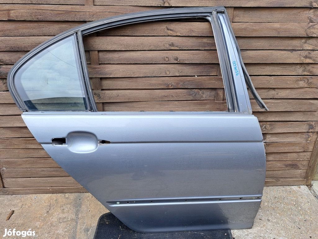 BMW E46 sedan szürke silbergrau jobb hátsó ajtó