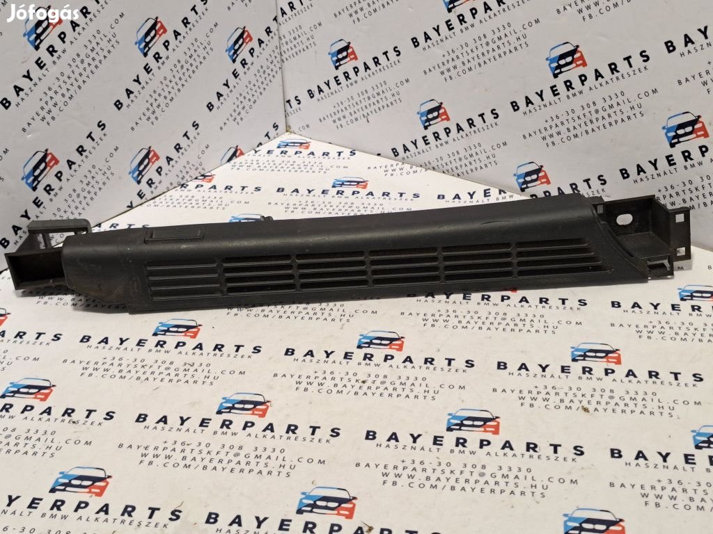 BMW E46 touring csomagtér fekete jobb hátsó oldalsó rács