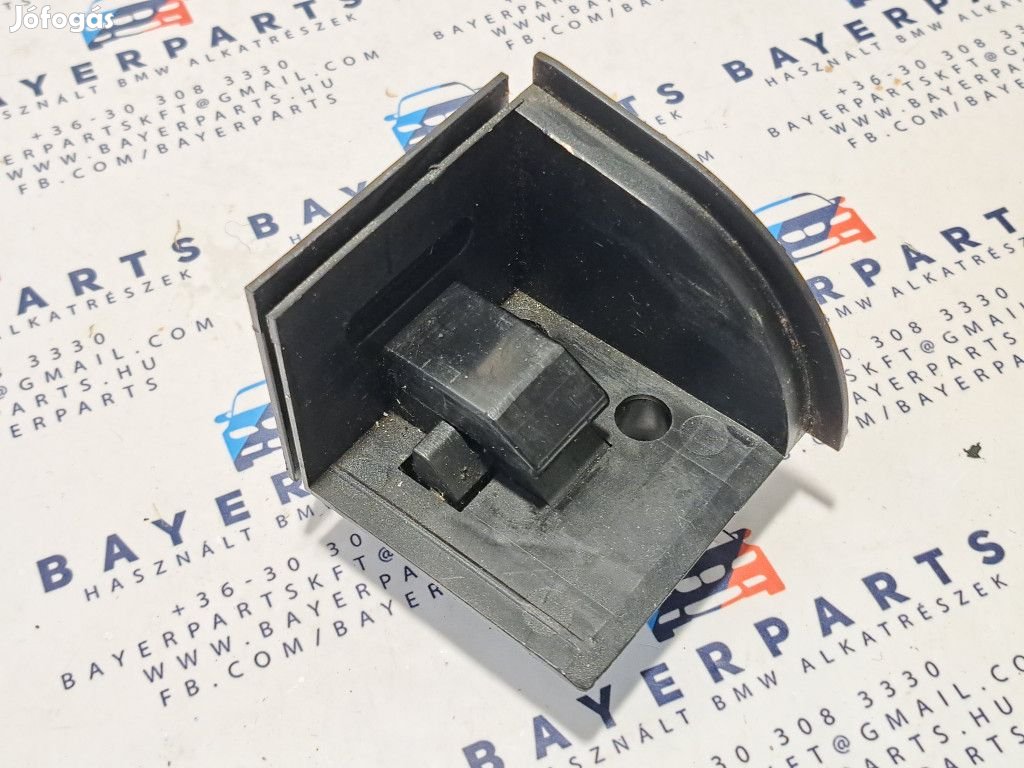 BMW E46 touring csomagtér rolós roló kalaptartó jobb hátsó