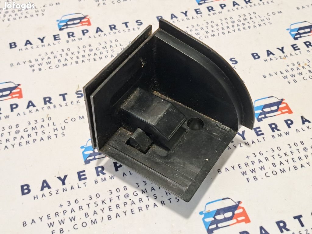 BMW E46 touring csomagtér rolós roló kalaptartó jobb hátsó