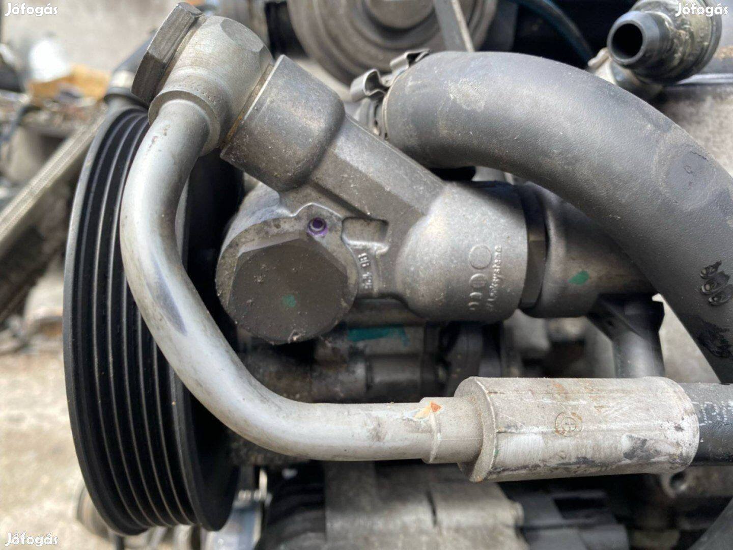 BMW E60/61 5 széria szervoszivattyú beszerelési garancia 32 41 6 766 1