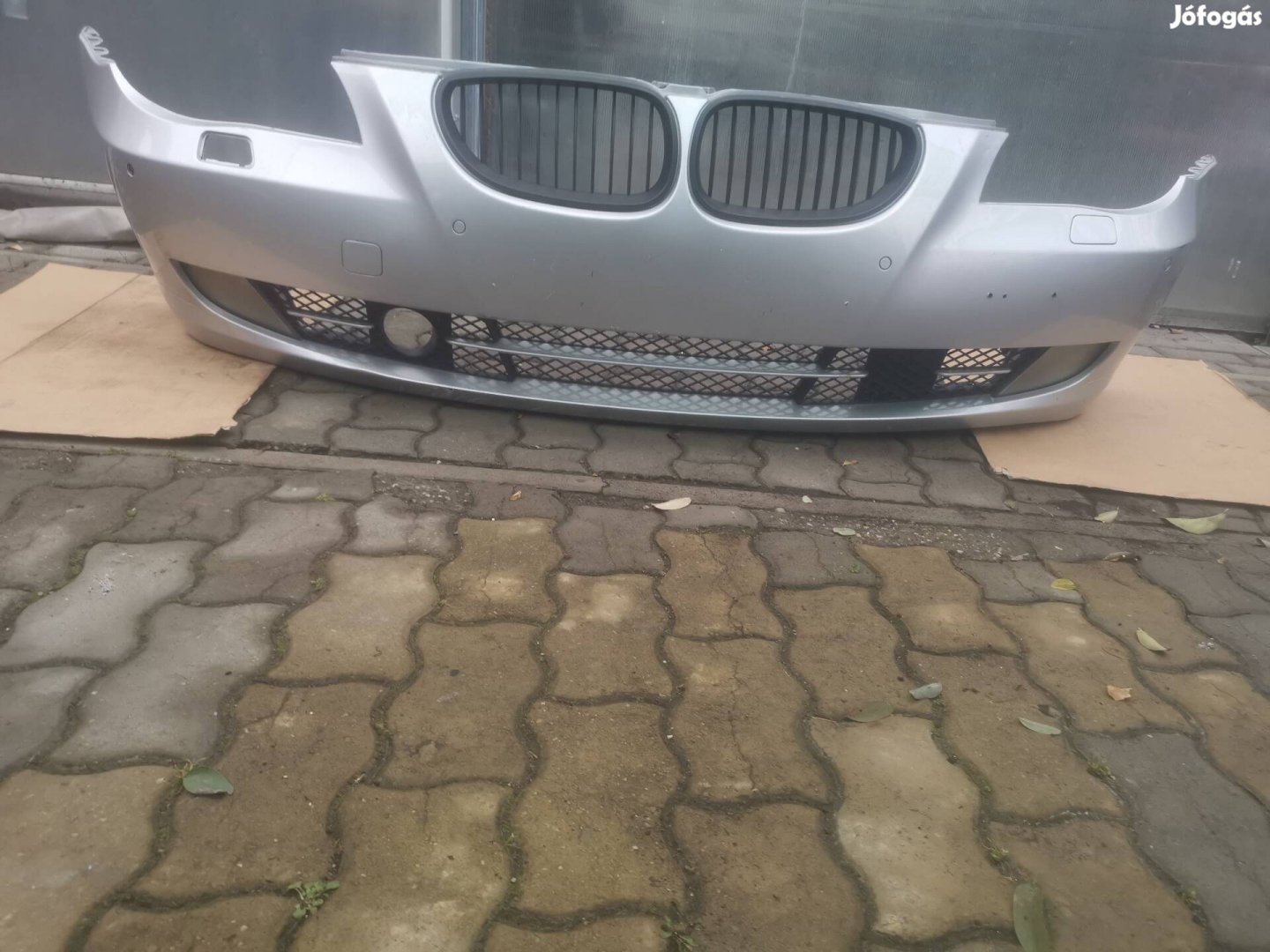 BMW E60/E61 Első Lökhárító 