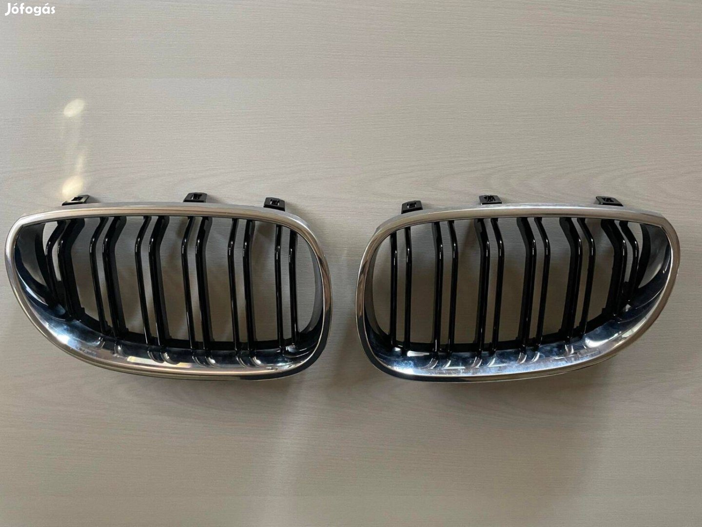 BMW E60 E61 (5-ös) díszrács / vese / hűtőrács M4 Style