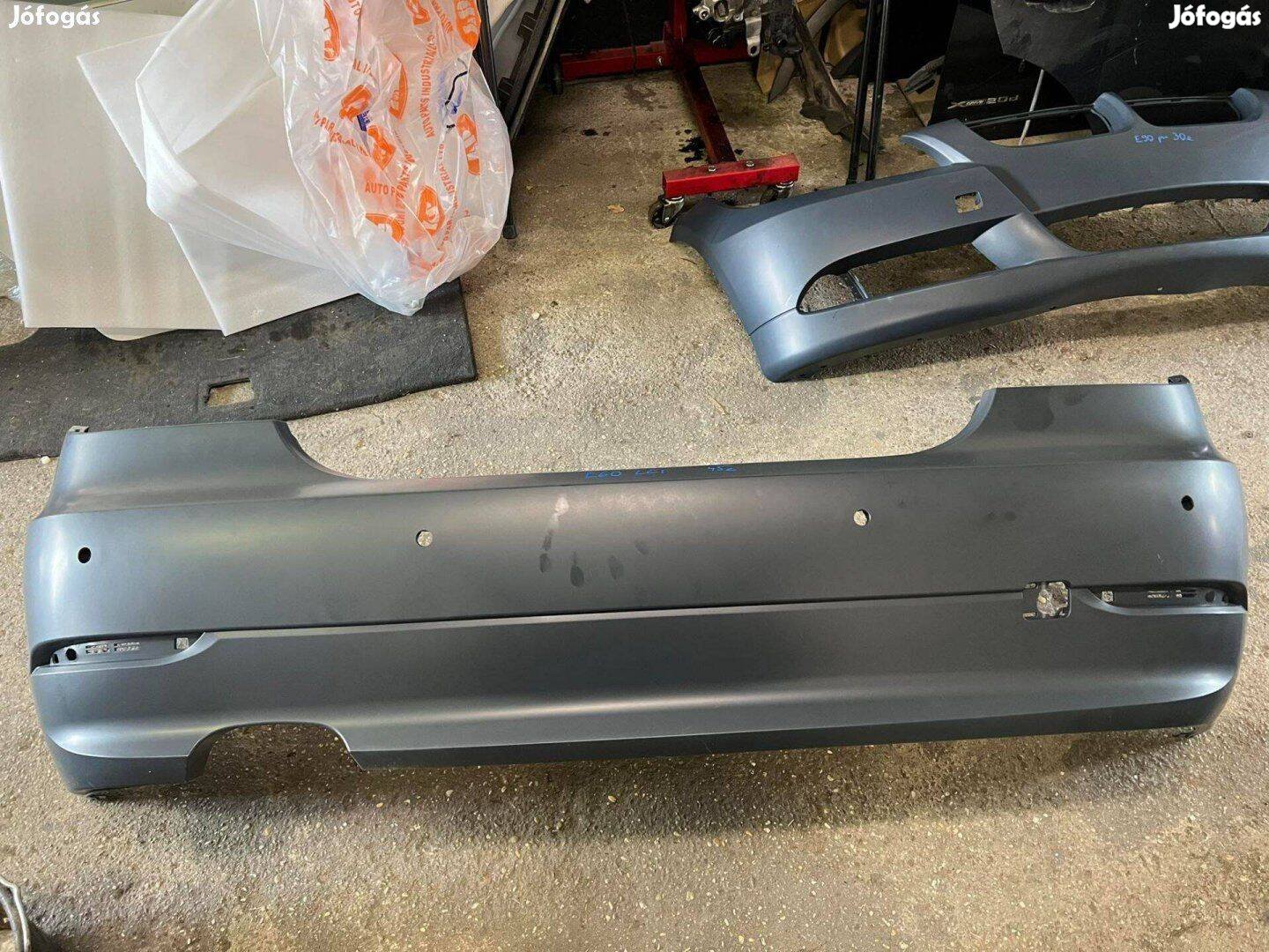 BMW E60 LCI hátsó lökhárító héjazat