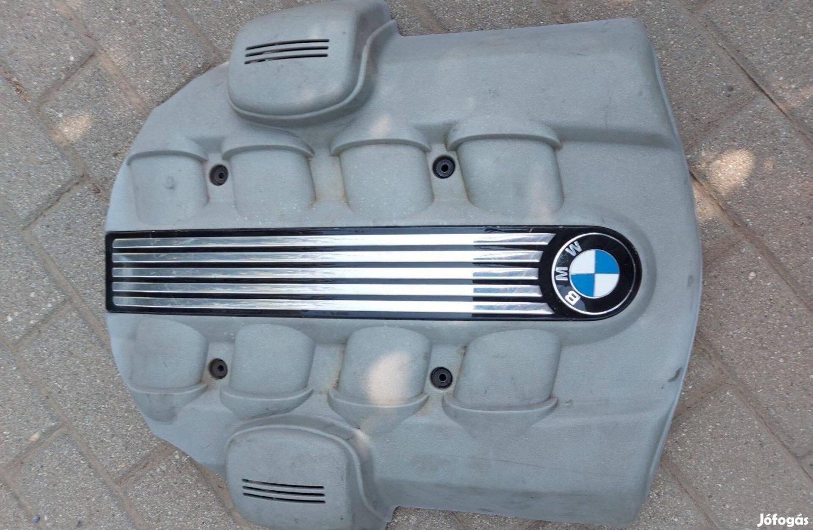 BMW E60, E61, E63, E64 motor felső burkolat. 545i, 645i