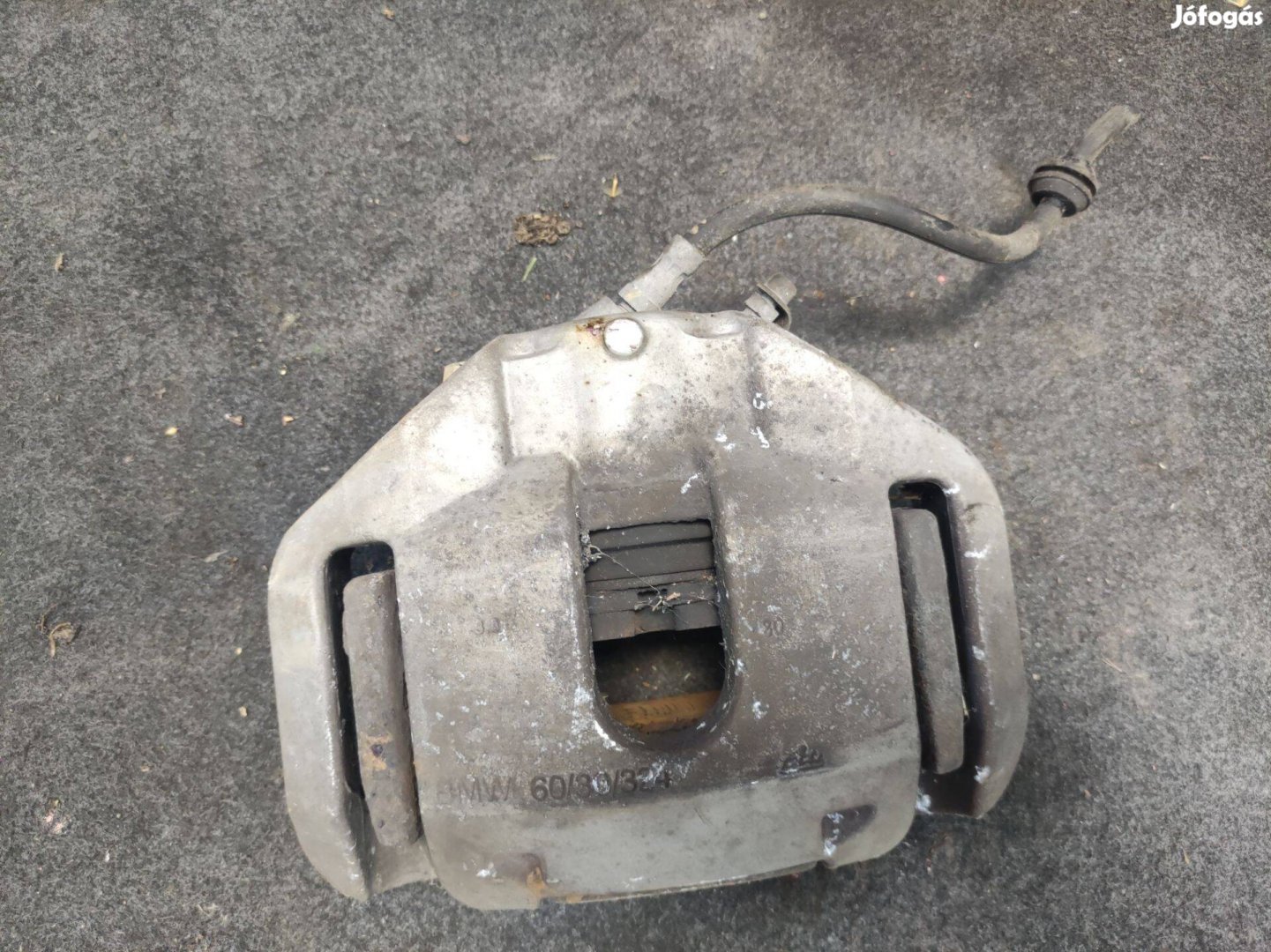 BMW E60 jobb első féknyereg