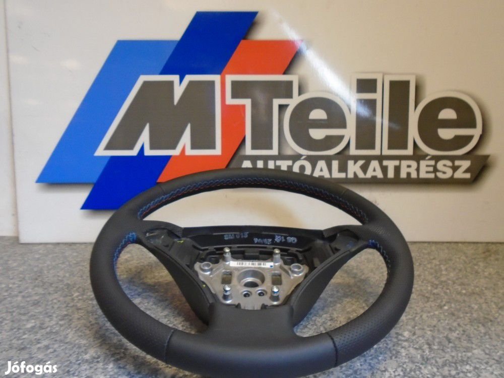 BMW E60 kormány