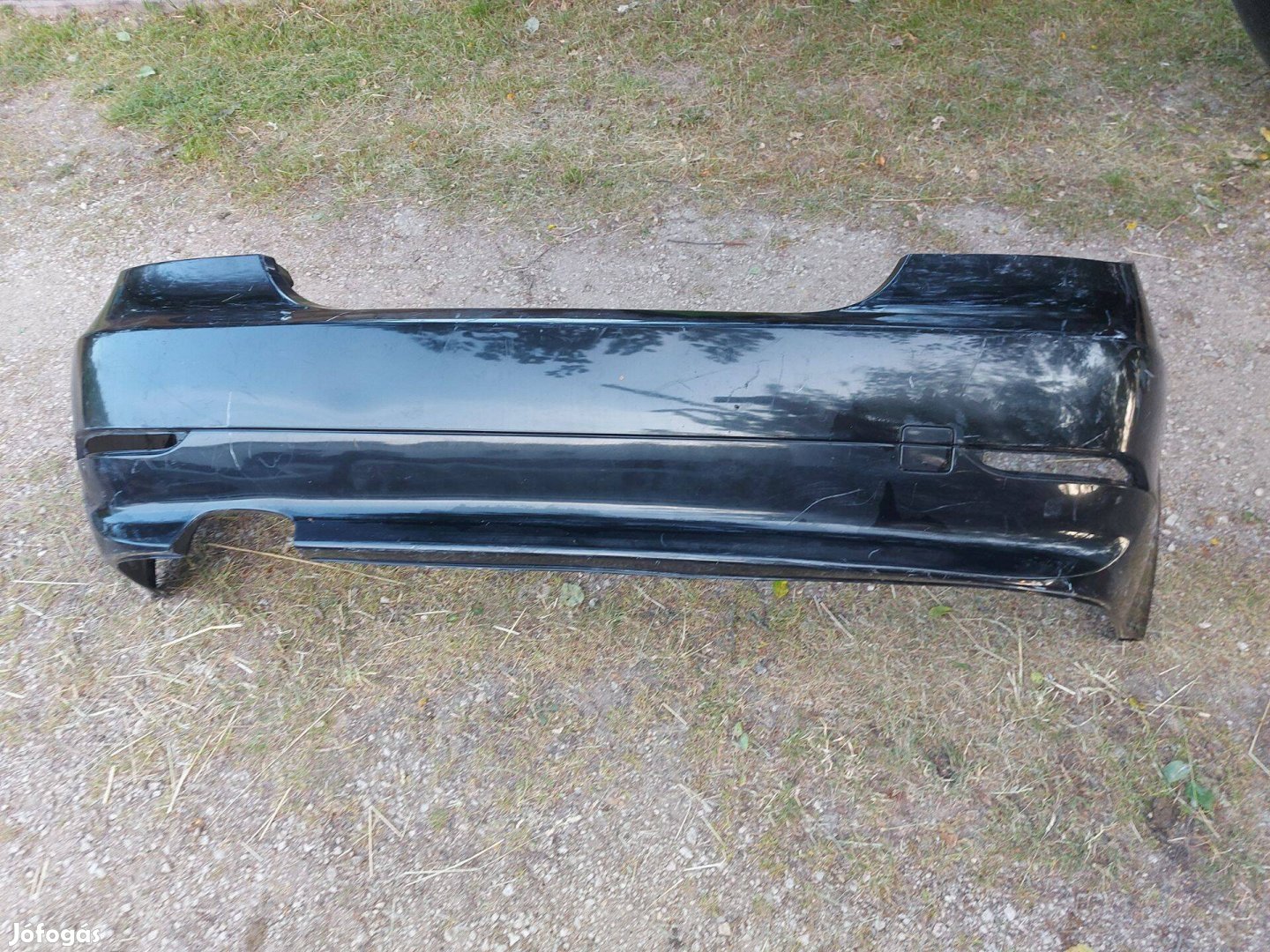 BMW E60 limuzin hátsó lökhárító, PDC nélküli