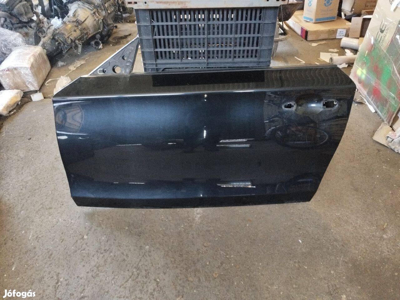 BMW E81 / E82 bal oldali ajtó üresen