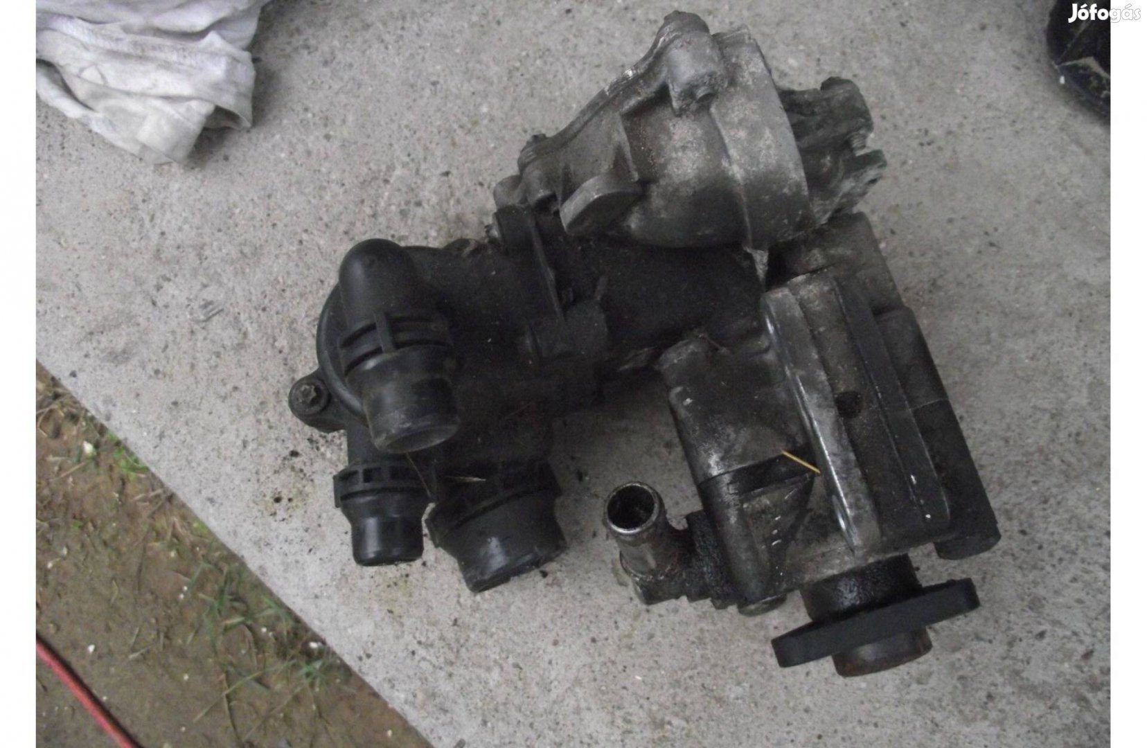 BMW E87 116I szervószivattyú vízpumpa 2004-2008 6769598