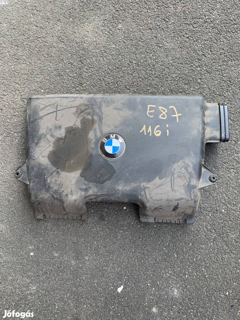 BMW E87 116i zárhid felső burkolat