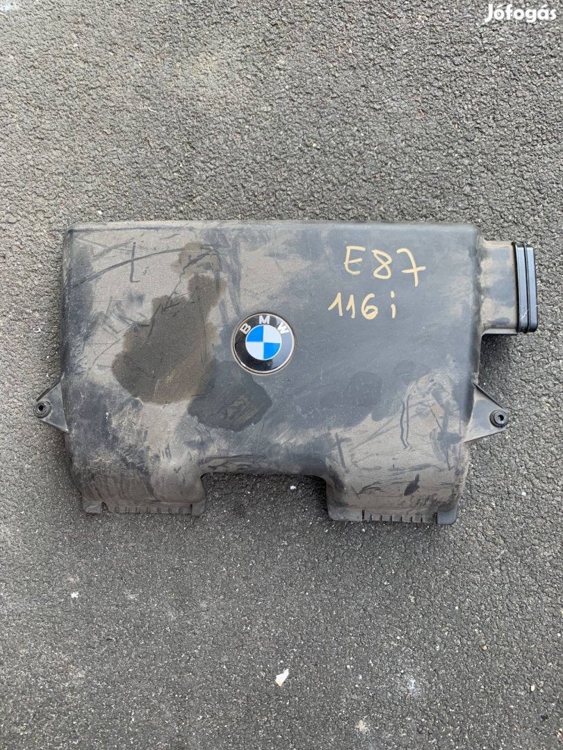 BMW E87 116i zárhid felső burkolat