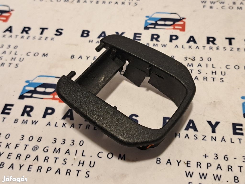 BMW E87 E82 E87 F20 E90 X1 fekete isofix takaró keret - darabra