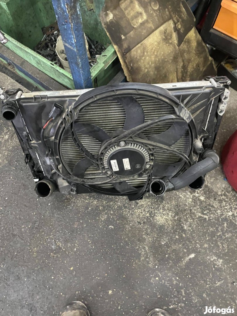 BMW E87 Hűtő Ventilátor Kerettel 6937515