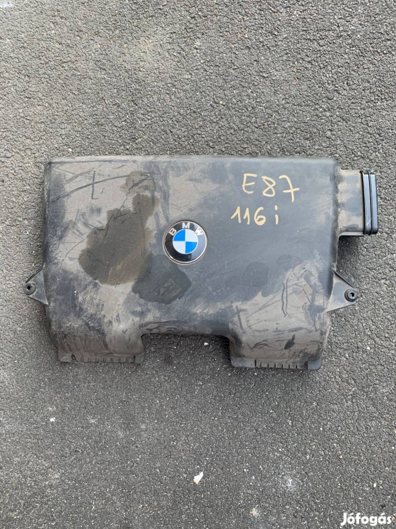 BMW E87 ,116i zárhid felső burkolat