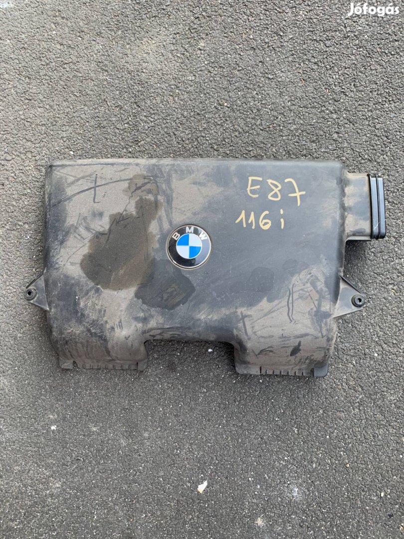 BMW E87 ,116i zárhid felső burkolat
