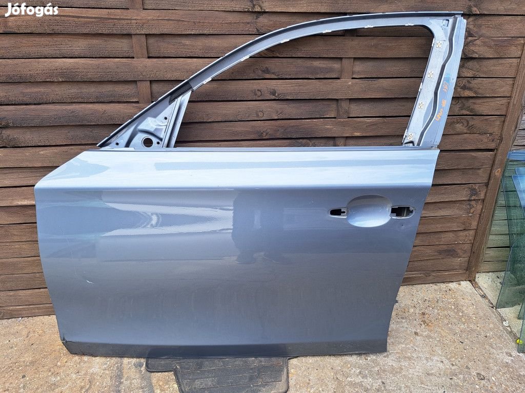 BMW E87 bal első szürke Quarzblau metallic ajtó