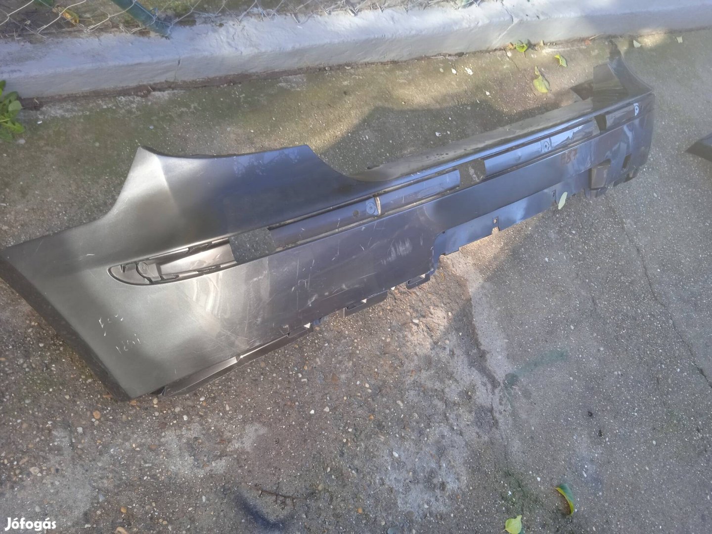 BMW E87 hátsó lökhárító 