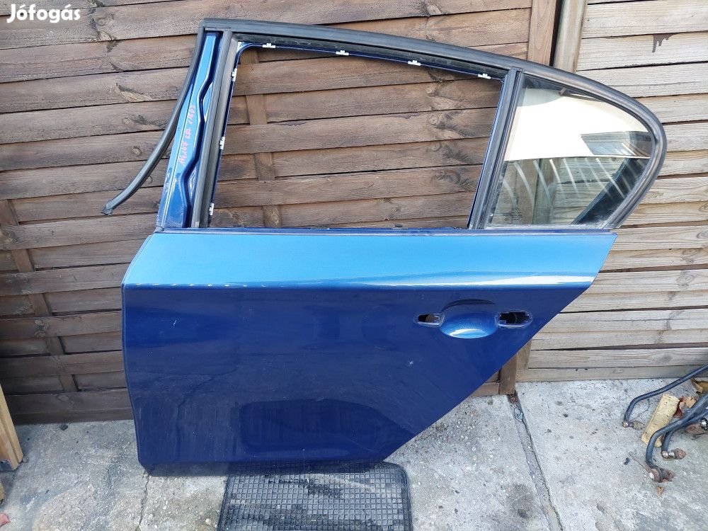 BMW E87 kék montegoblau bal hátsó ajtó