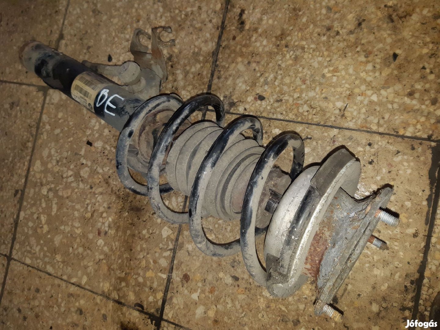 BMW E90 Bal Első Lengéscsillapító + Rugó