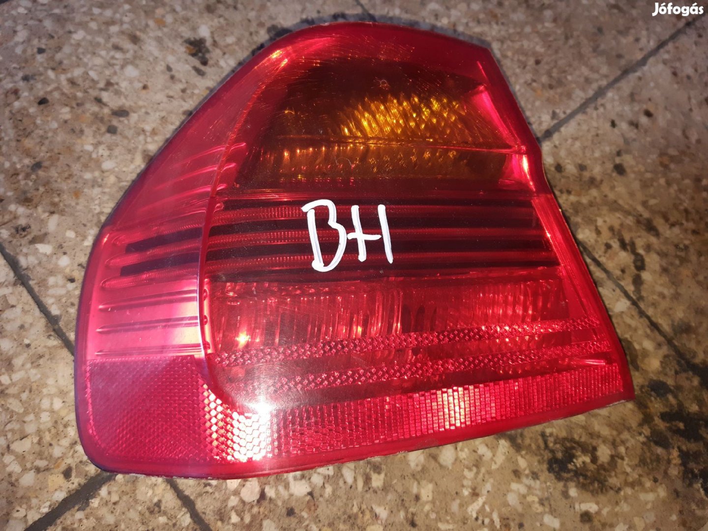 BMW E90 Bal Hátsó Lámpabúra