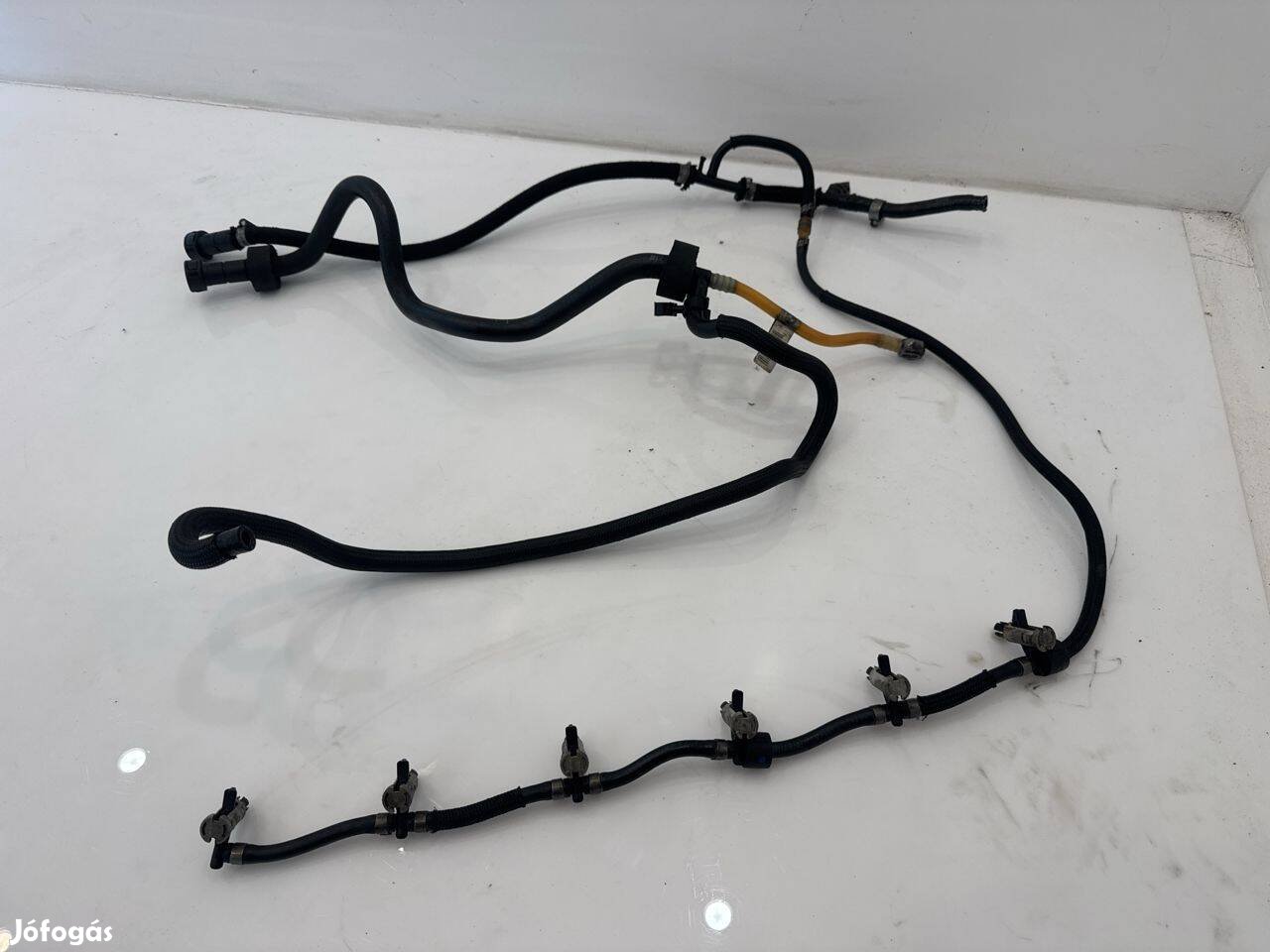 BMW E90 E91 E92 E93 335d 306D5 üzemanyag csövek
