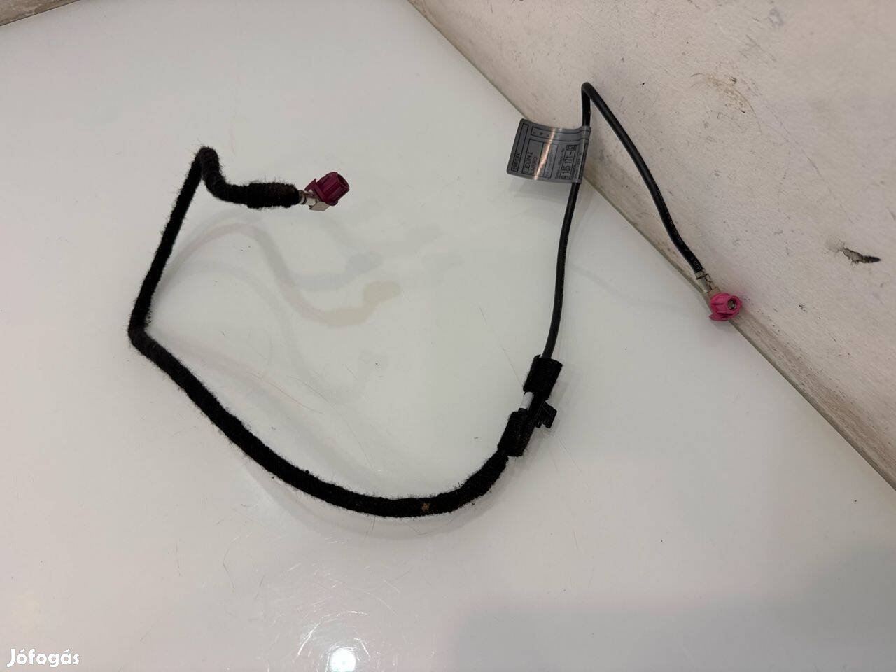 BMW E90 E91 E92 E93 CIC navigáció kijelző kábel 9185171