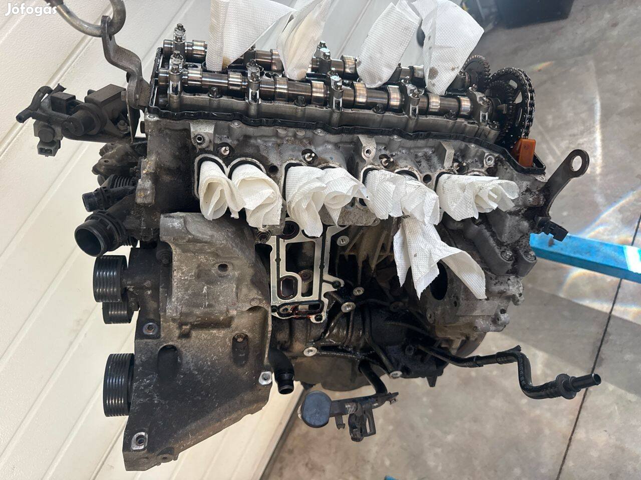 BMW E90 E91 E92 E93 E60 E61 E83 N47D20A 177le fűzött blokk