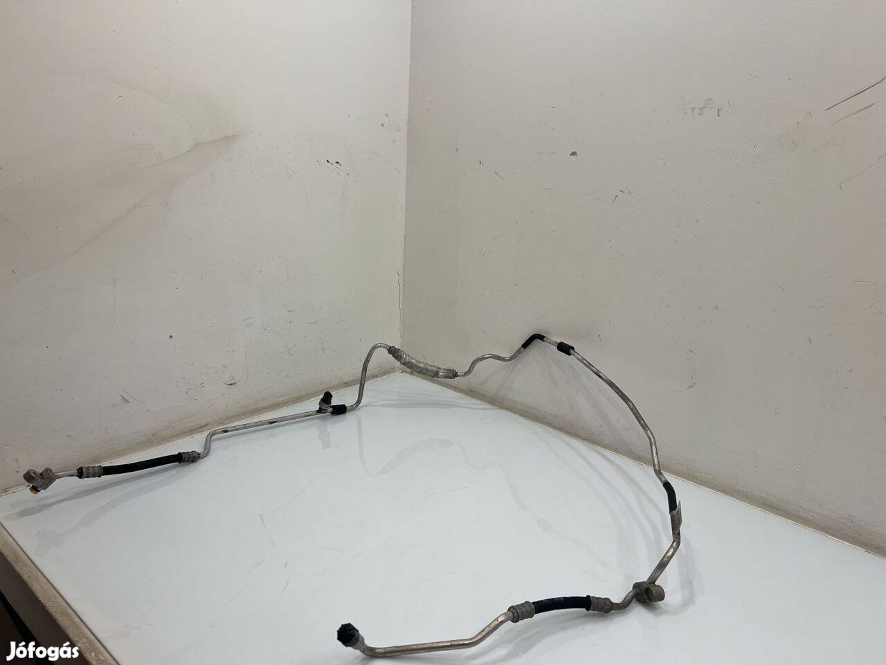 BMW E90 E91 E92 E93 N57D30A 245le klíma cső 64509190453