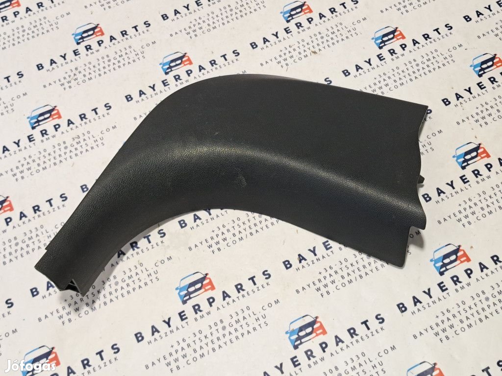 BMW E90 E91 E92 E93 jobb első lábtér takaró burkolat