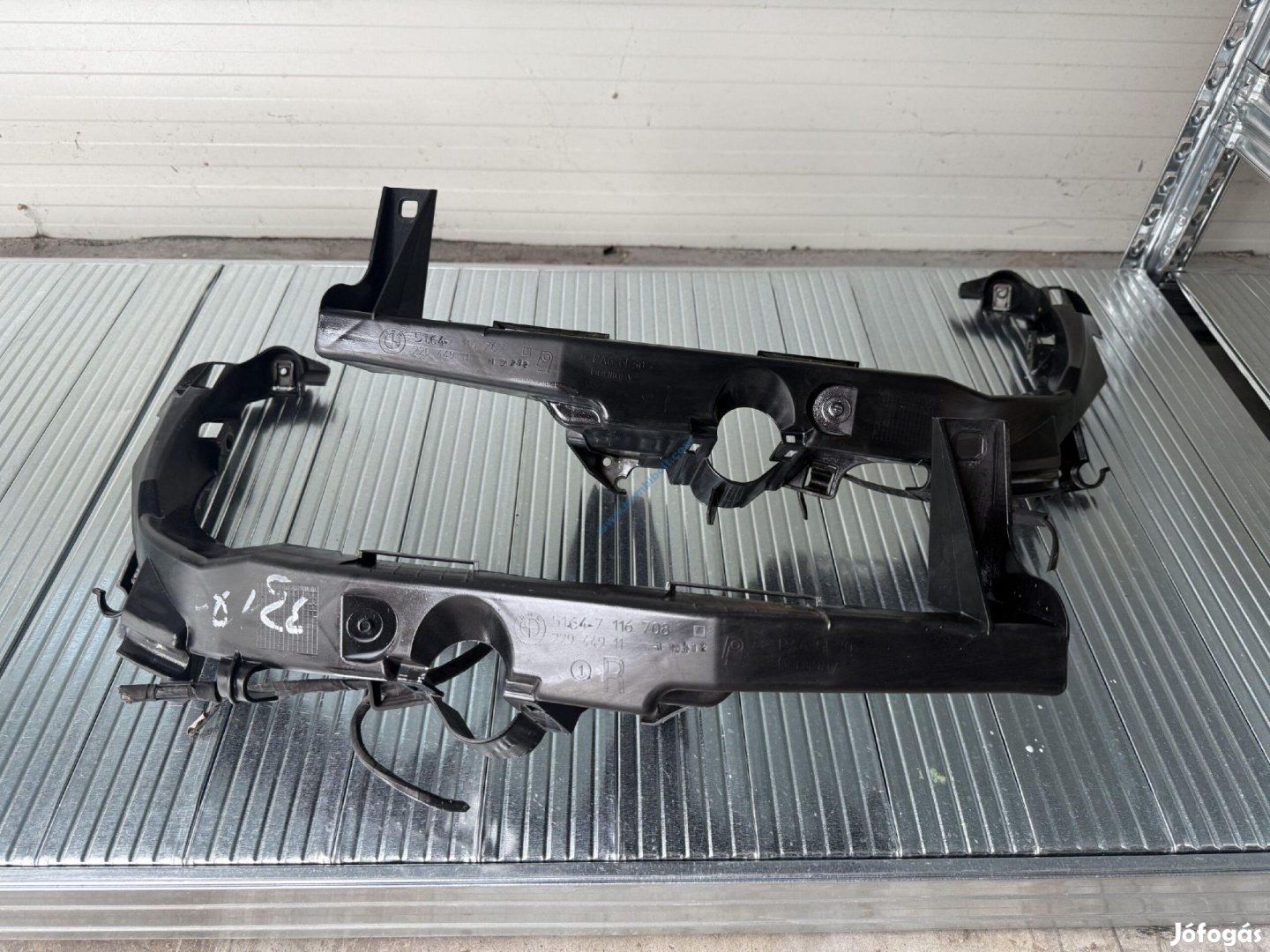 BMW E90 E91 gyári lámpa tartó konzol 7116707, 7116708