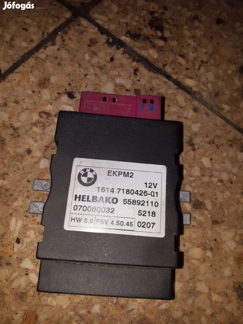 BMW E90 Üzemanyag Pumpa Relé