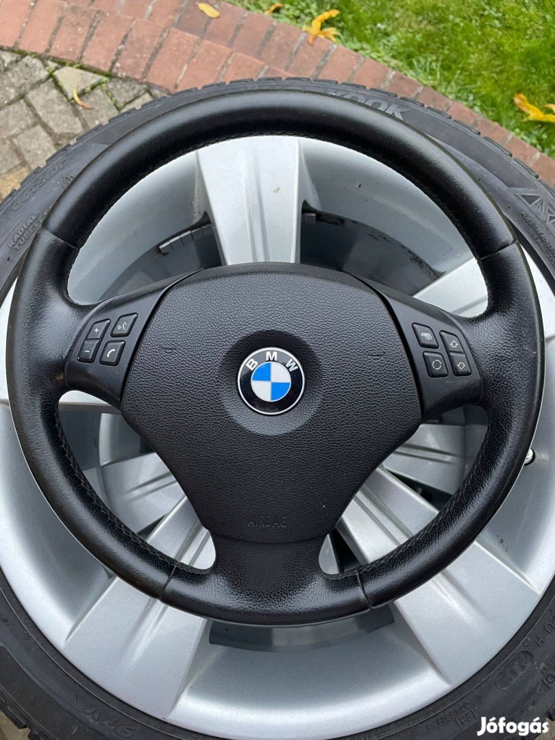 BMW E90, E91 multikormány eladó