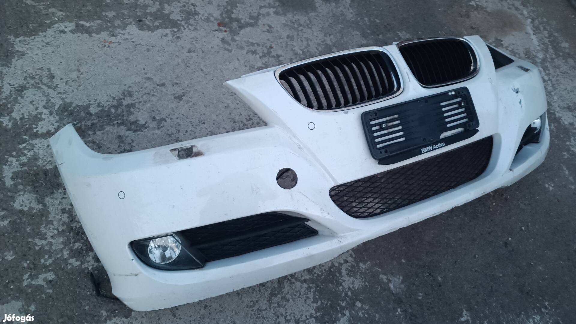 BMW E90 e91 lci radaros fényszóró mosós első lökhárító gyári bontott