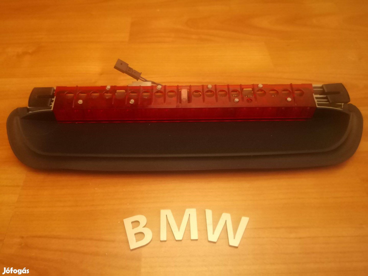 BMW E90 sedan pótéklámpa és H7 fényszóró porvédő kupak