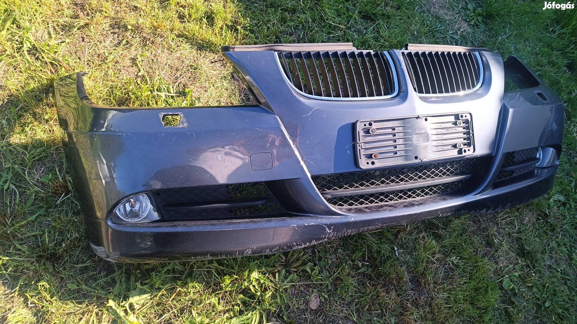 BMW E90 xenon fényszóró mosós gyári bontott első lökhárító