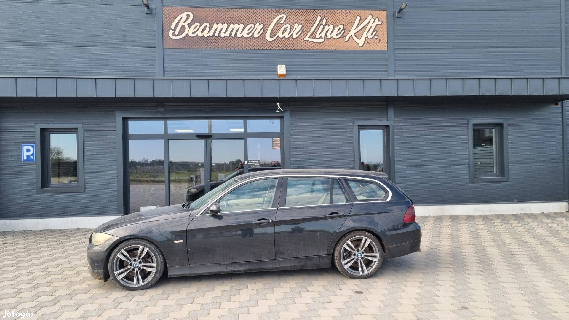 BMW E91 330d M57N2 motoros gépjármű érkezett bontásra!